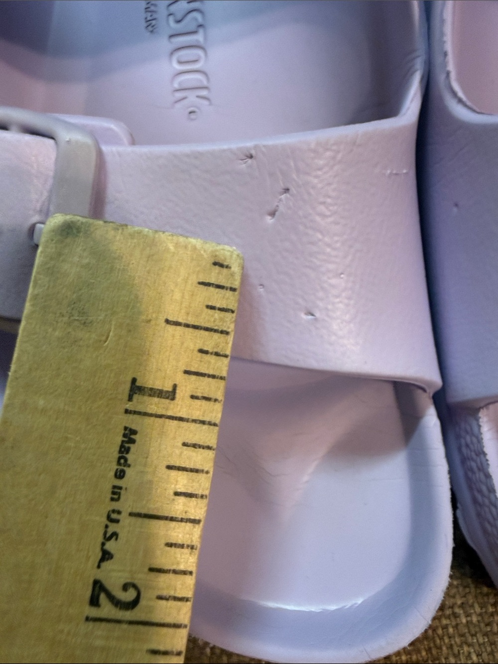 Birkenstock Arizona EVA Sandals in light purple - Picture 7 of 11